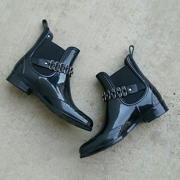 Henry Ferrera Shoes - Henry Ferrera Black Rubber Booties Sz 6
